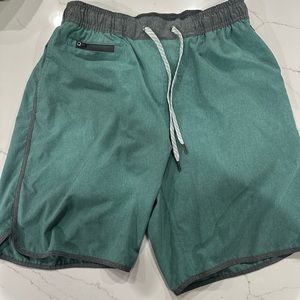Vuori Banks Board Shorts